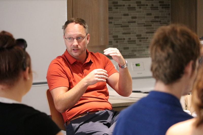 Tom Pitz thom-pittz-2019-10-02t103725-54 – The Honors Program @ UT