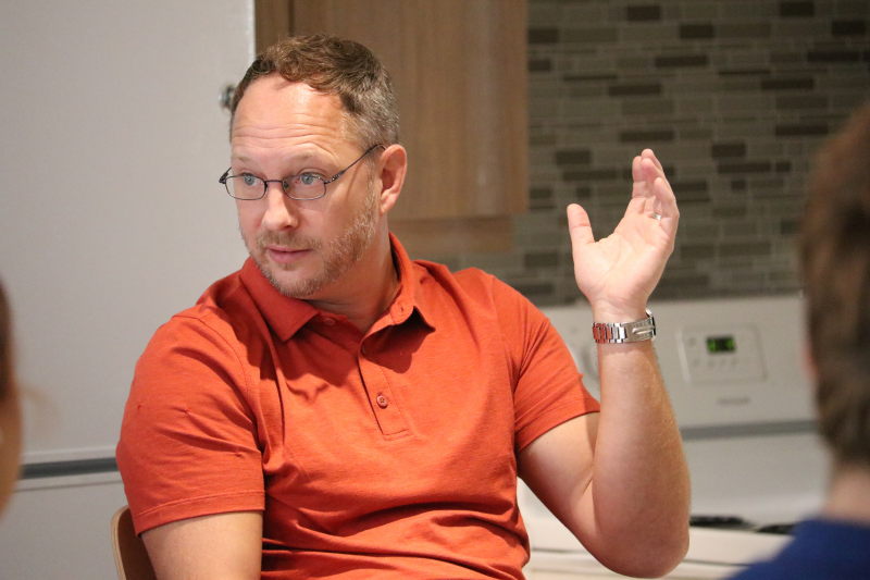 Tom Pitz thom-pittz-2019-10-02t103732-57 – The Honors Program @ UT